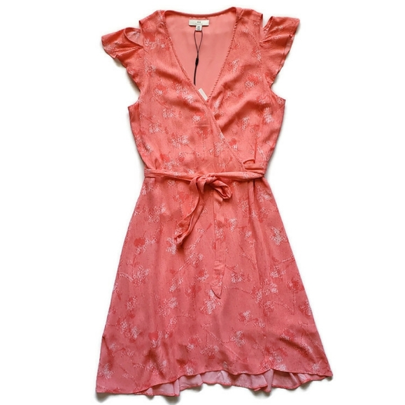 H by Halston Dresses & Skirts - Halston Open Shoulder Floral Wrap dress, M Pink